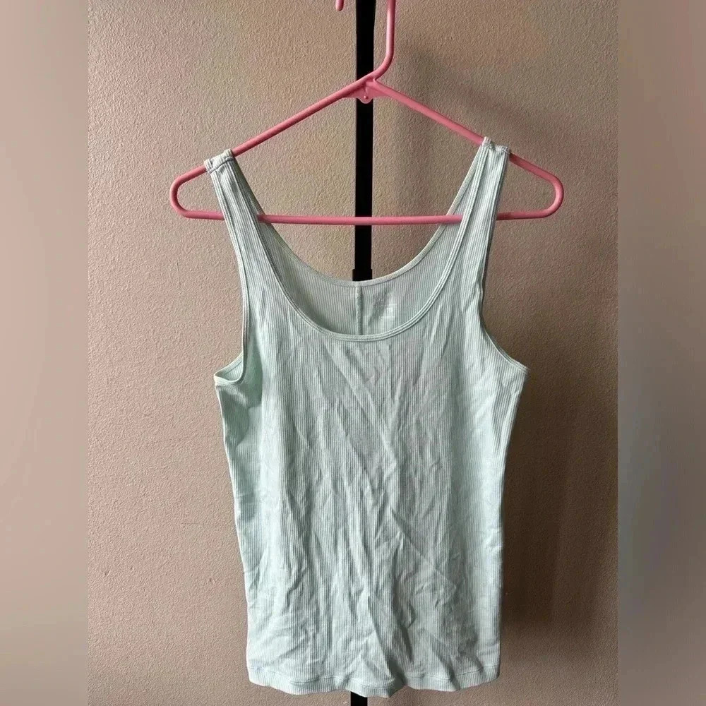 Old Navy Light Mint Green Tank Top